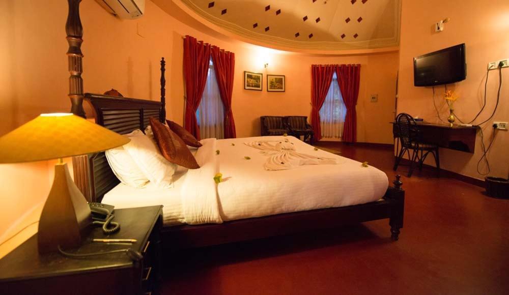 Kairali - The Ayurvedic Healing Village Palakkad Kültér fotó